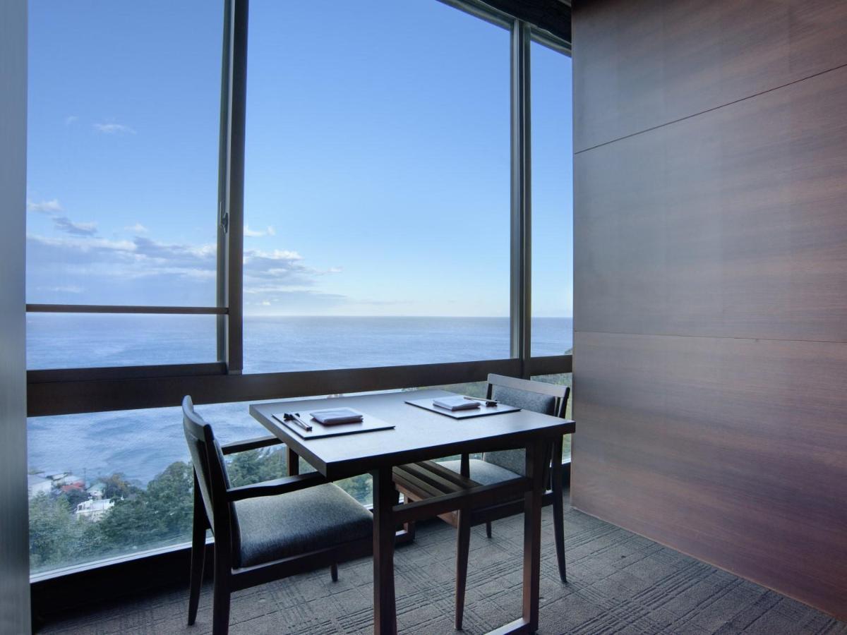 Atami Sekaie Hotel Buitenkant foto